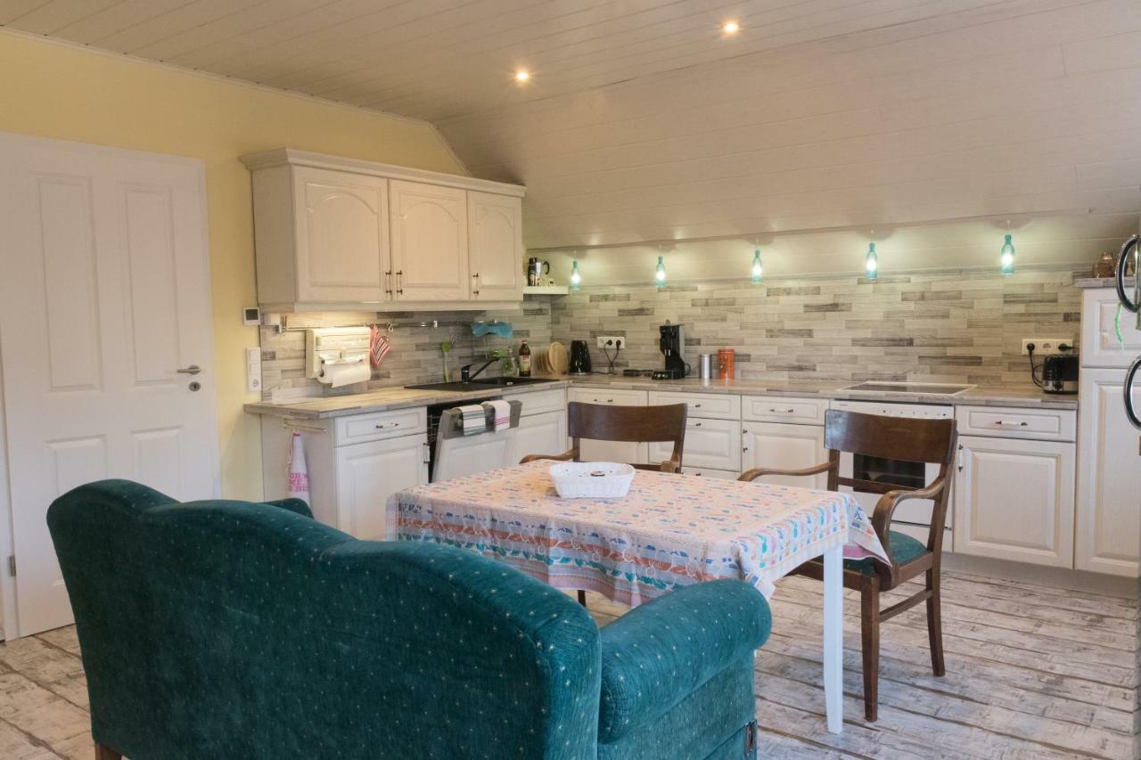 Zum Schieferhaus Apartment Вермелскирхен Екстериор снимка